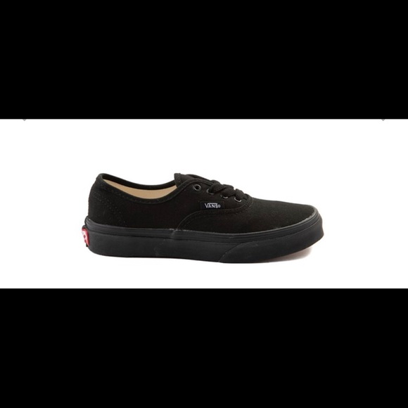 black lace up vans womens